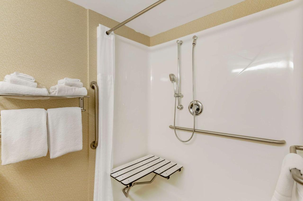 Best Western North Roanoke Troutville Exterior photo